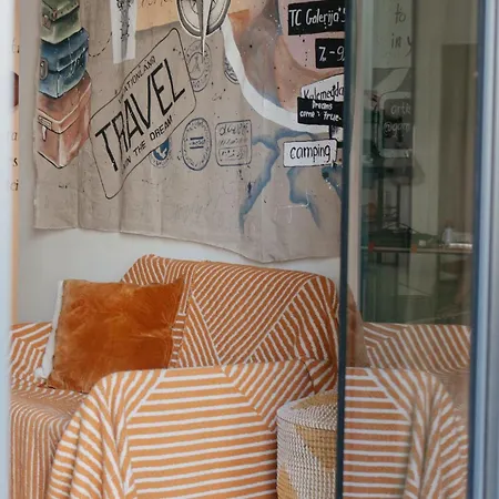 Beds In Shared - Beograd Na Vodi Shared Bedrooms In Shared