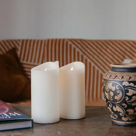 Hostel Beds In Shared - Beograd Na Vodi Shared Bedrooms In Shared *