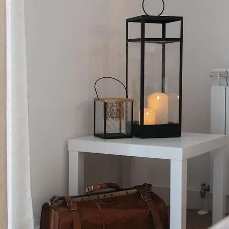 Hostel Beds In Shared - Beograd Na Vodi Shared Bedrooms In Shared *